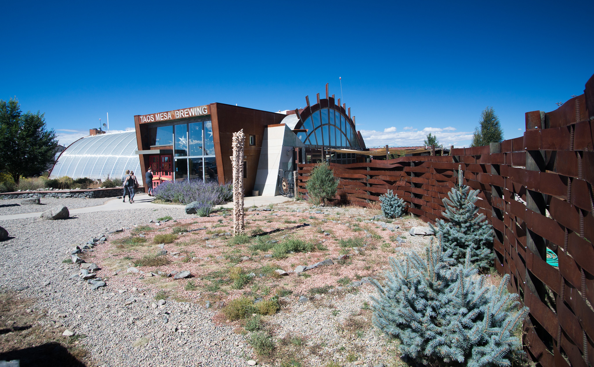 Exterior view of Taos Mesa Brewing